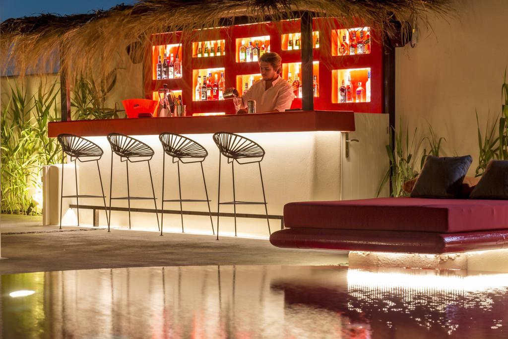 Art Hotel Santorini (Adults Only) Пиргос Экстерьер фото